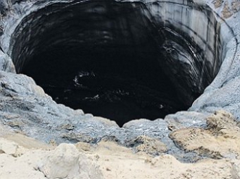 Ученые разгадали тайну кратеров на Ямале
